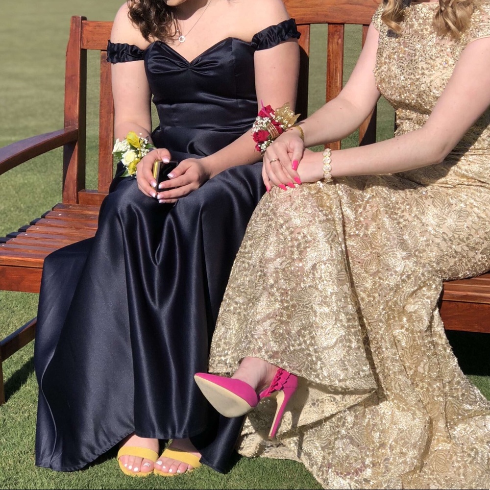 Navy blue prom dress